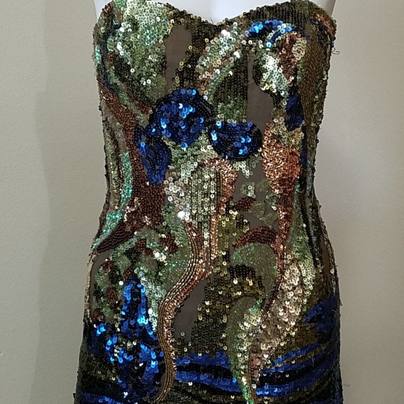 Sexy Dress - Picture 2 of 8